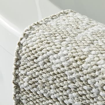 Organic Distressed Texture Bath Mat, White, 20"x34" - Image 3