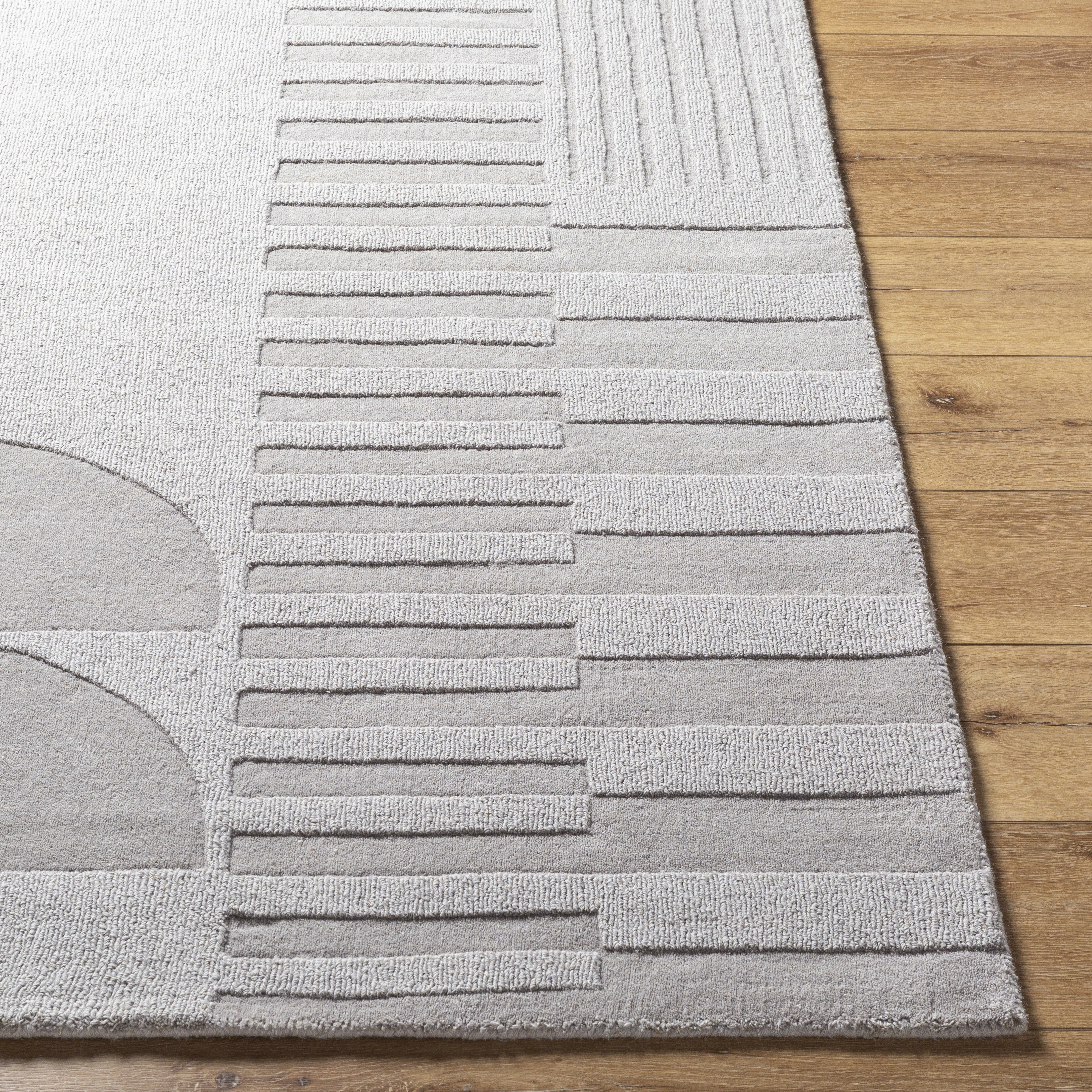 Mystique Gray Indoor 9' x 12' Handmade Rug - Image 1