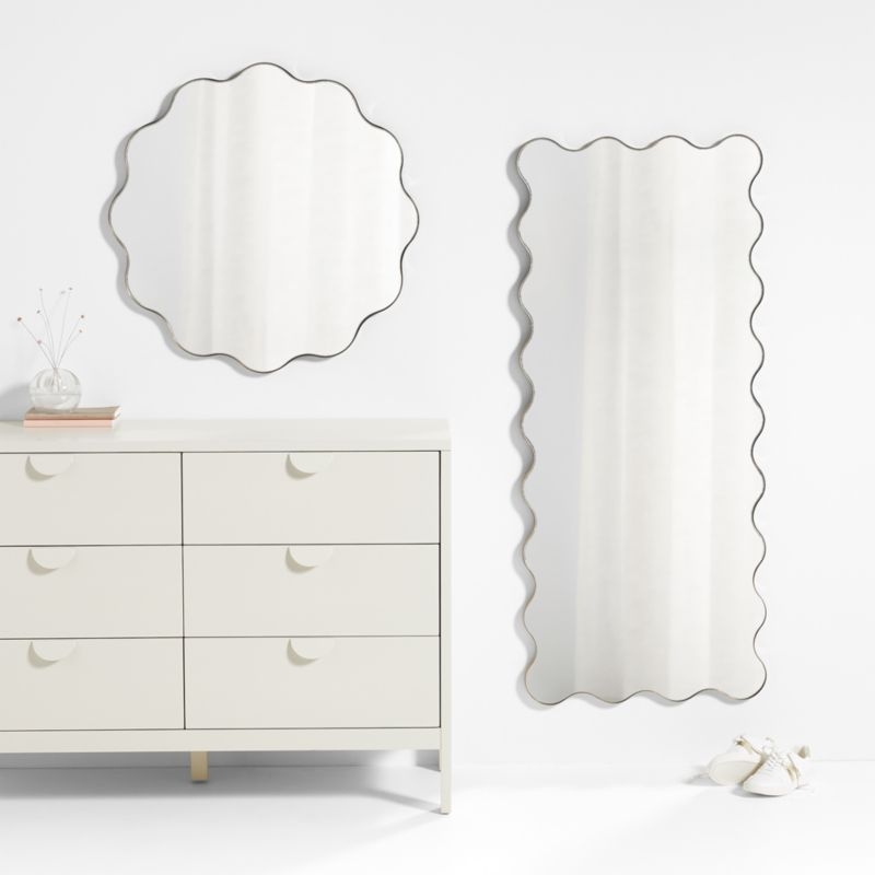 Waveland Brass Metal 30" Round Scalloped Wavy Wall Mirror - Image 4