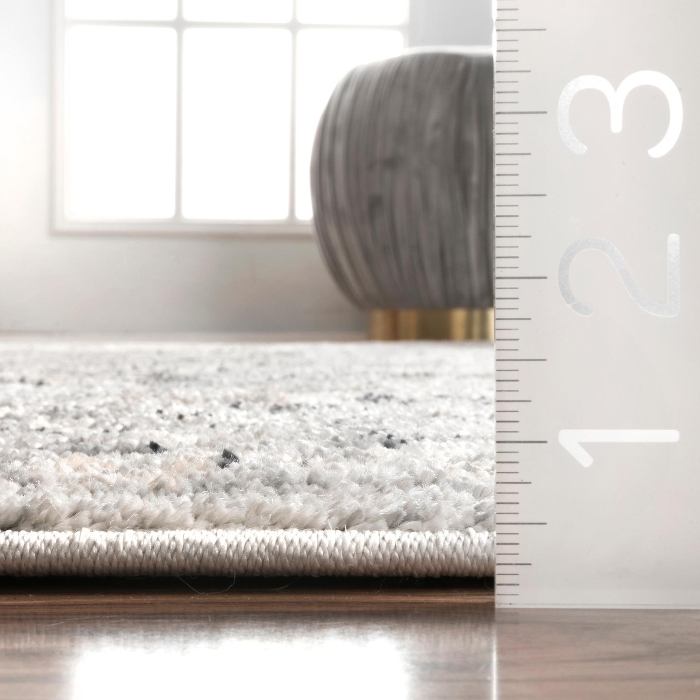 Transitional Medallion Gena Area Rug - Image 4