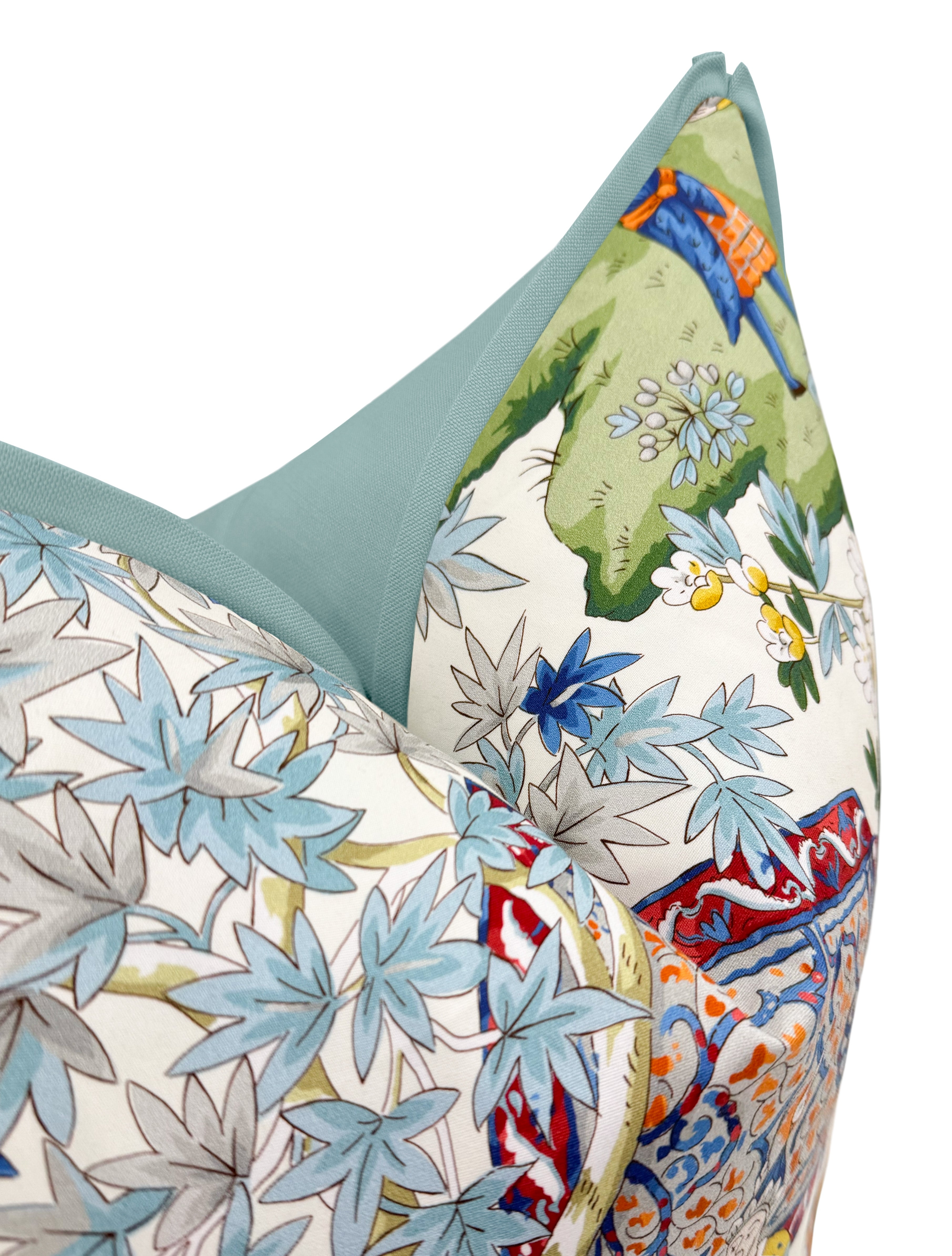 LODI GARDEN PRINT // IVORY | BRUNSCHWIG & FILS - SAMPLE 4" X 4" / BUTTERFLY FLANGE / Spa Blue - Image 0