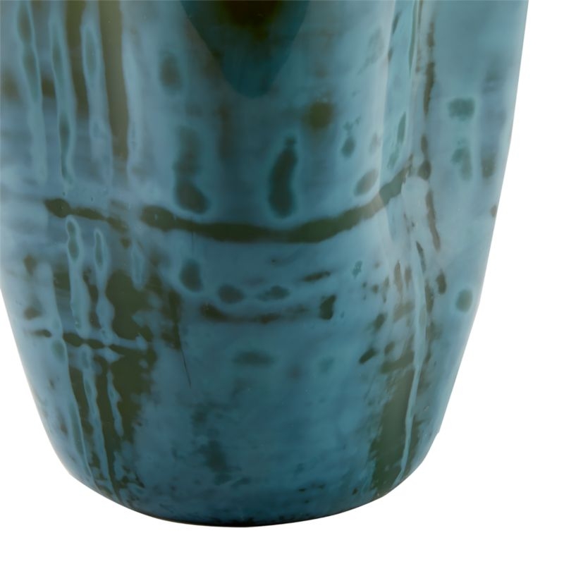 Yuma Green Glass Vase - Image 3