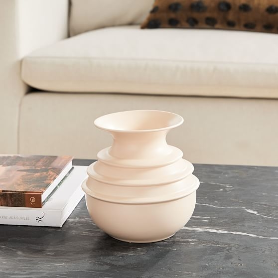 Fin Porcelain Vase, Blush, Bud - Image 0