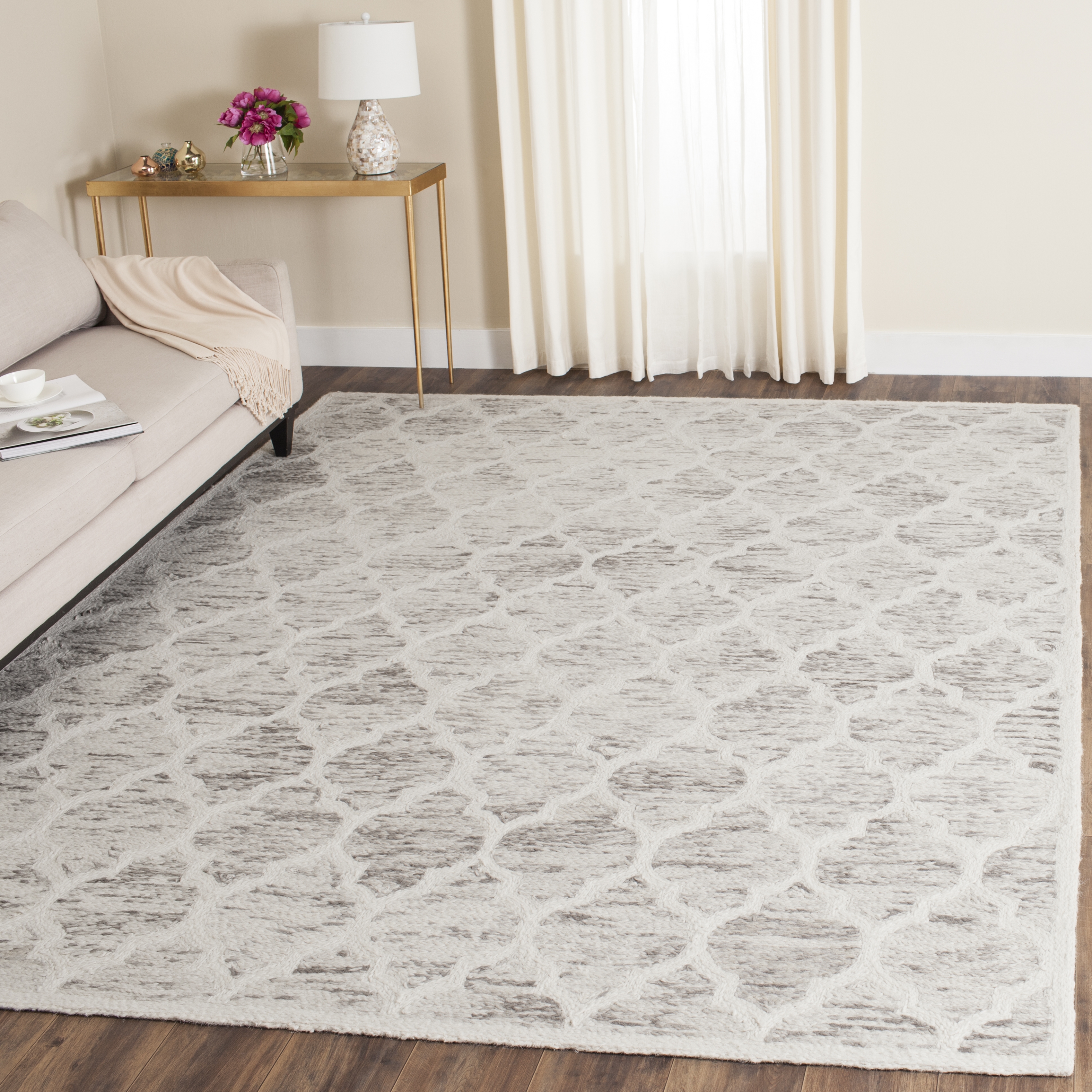 Arlo Home Hand Loomed Area Rug, HIM121A, Grey/Ivory,  8' X 10' - Image 1