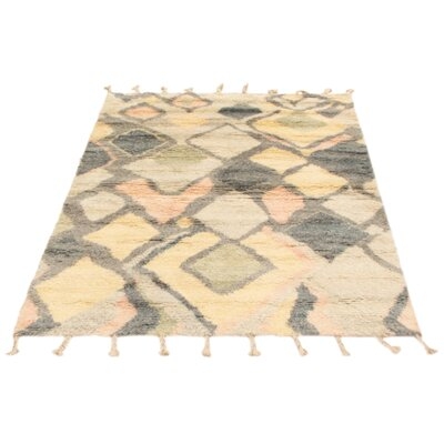 Hand-Knotted Theodora Grey Wool Rug 5'3" X 7'4" - Image 0