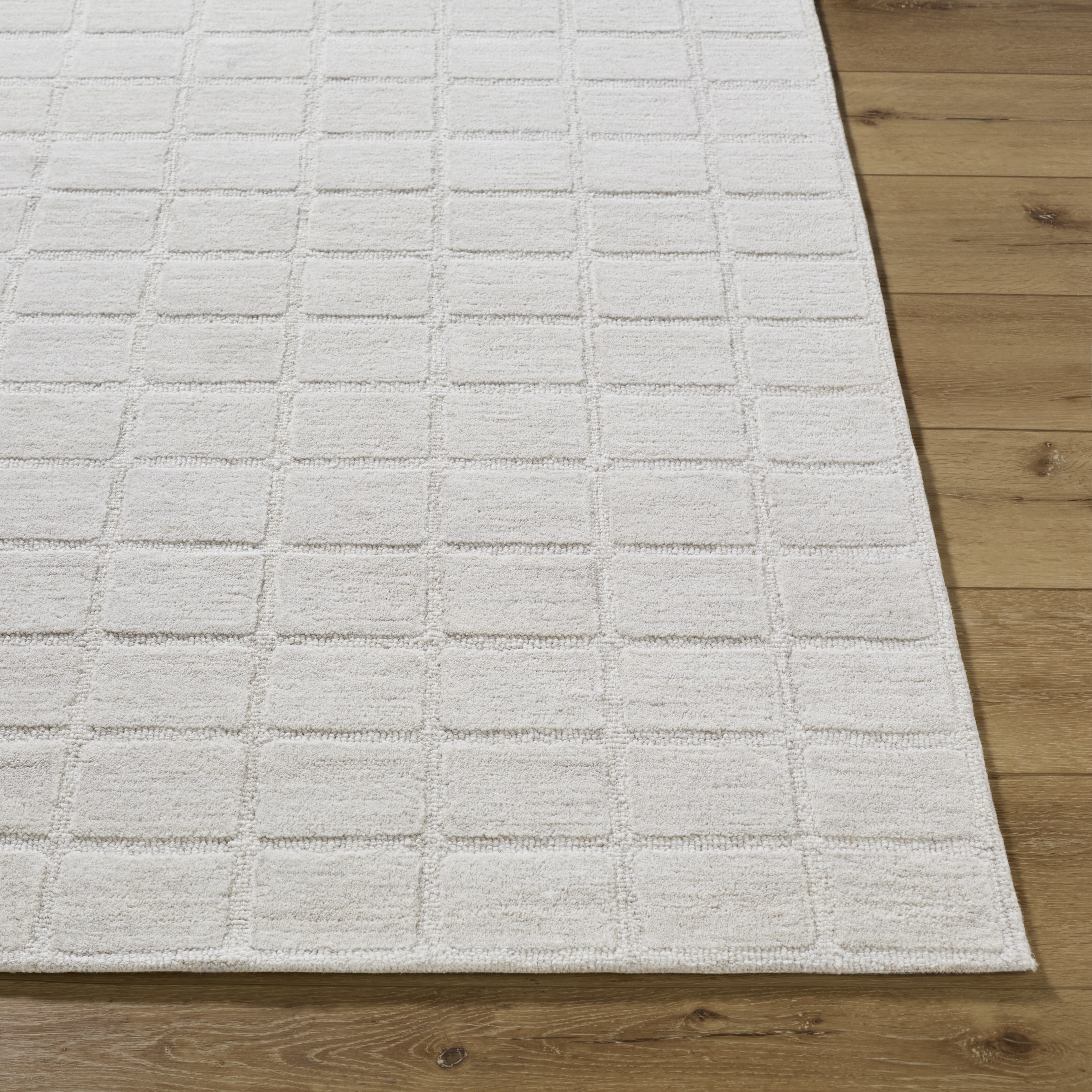 Benchcraft  Indoor 8' x 10' Handmade Rug - Image 1