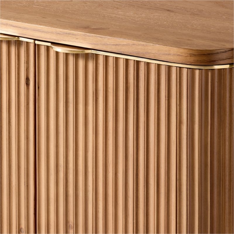 Davison 30" Fluted Oak Cabinet - Image 1