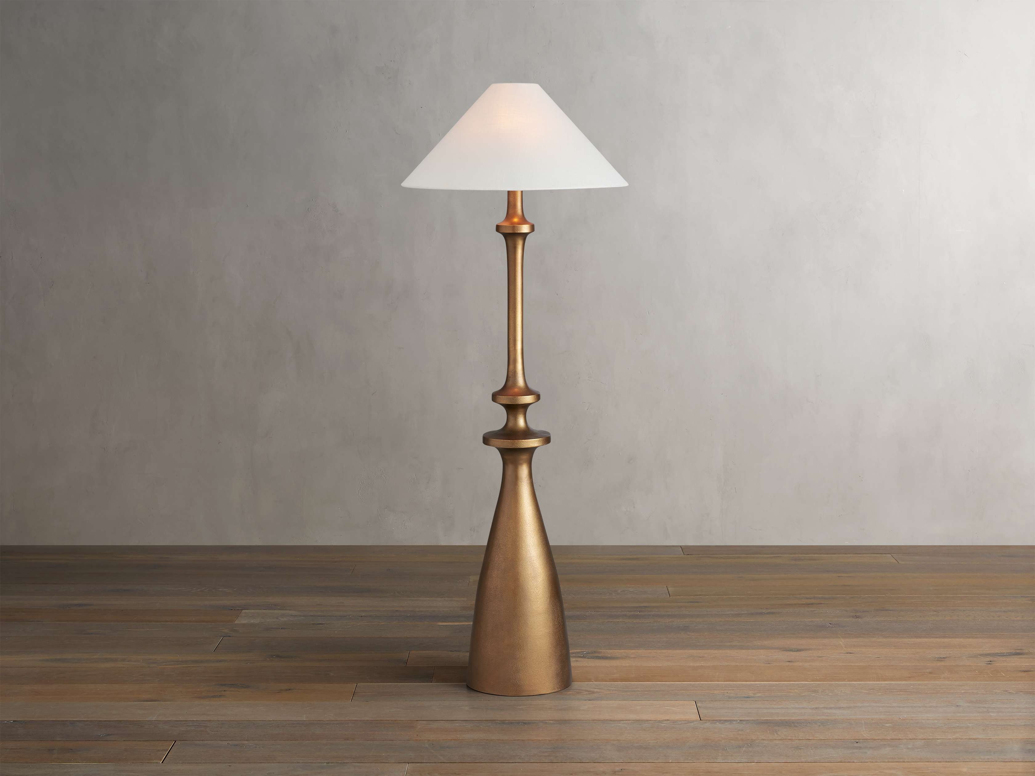 Murphy Floor Lamp in Metal Brass - Image 0