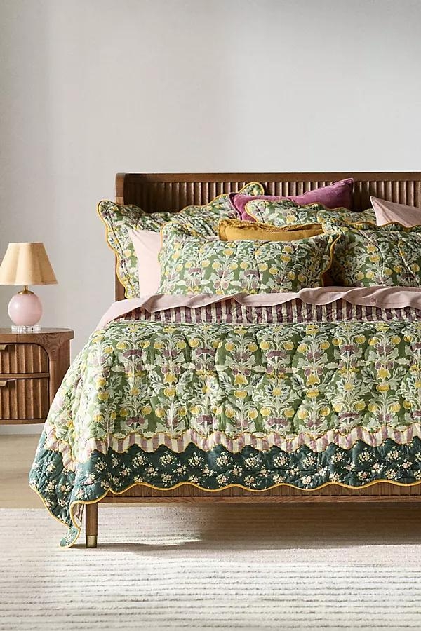 Iluka Cotton Printed Floral Quilt - Image 0
