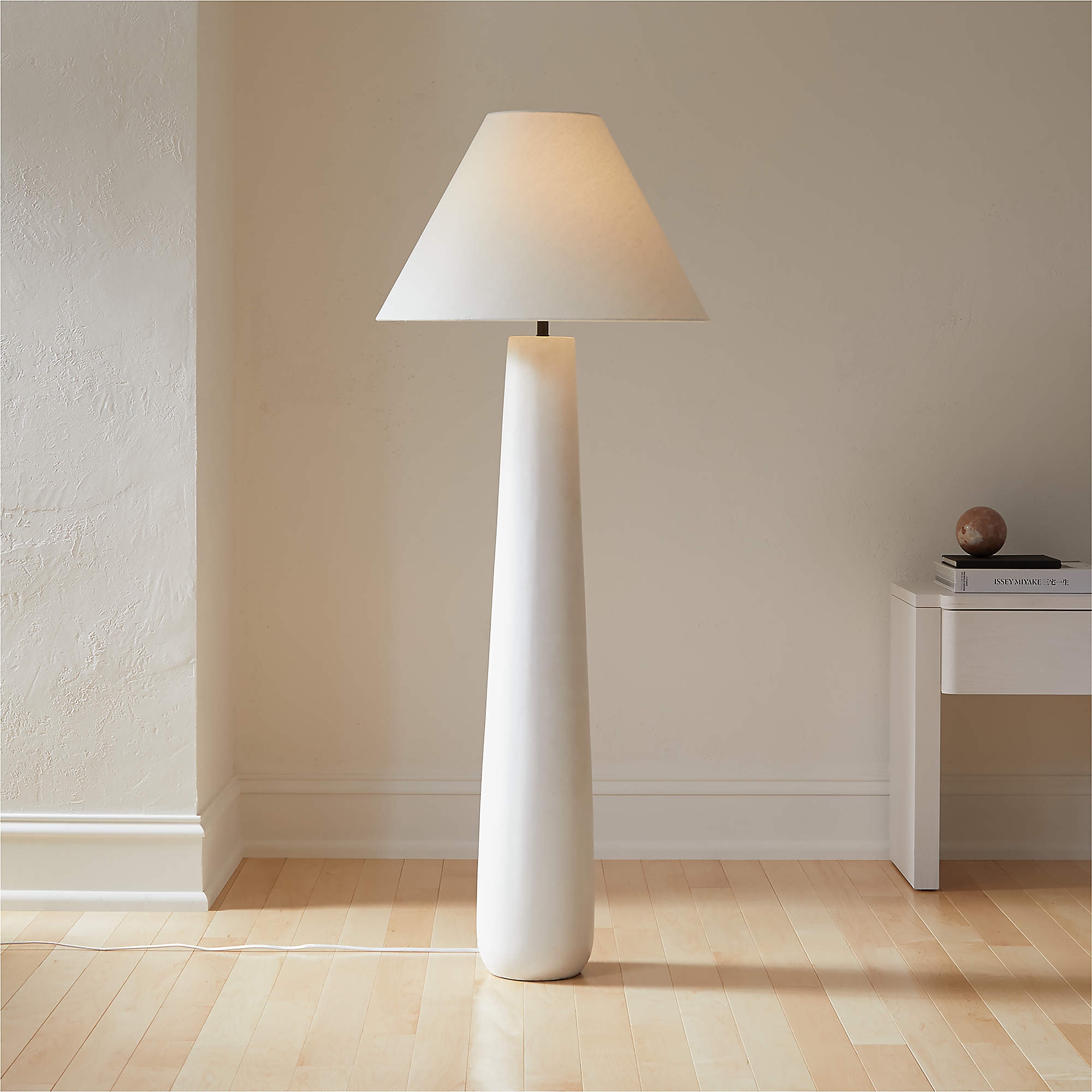 Polar Floor Lamp - Image 2