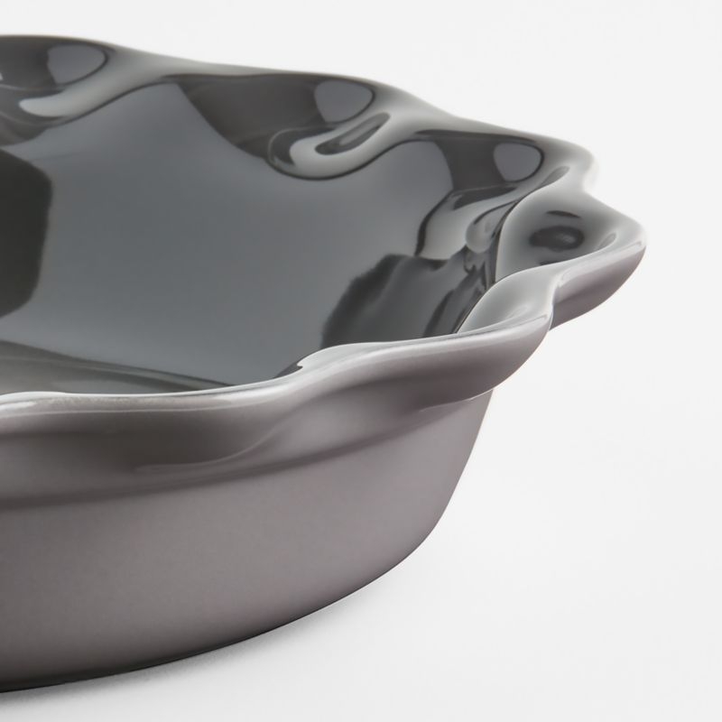 Le Creuset ® Heritage Oyster Pie Dish - Image 3