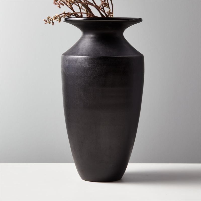 Yadira Black Terracotta Vase - Image 1