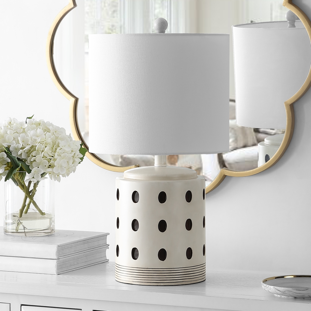 Lenis 22" Table Lamp - Cream/Black - Safavieh - Image 1