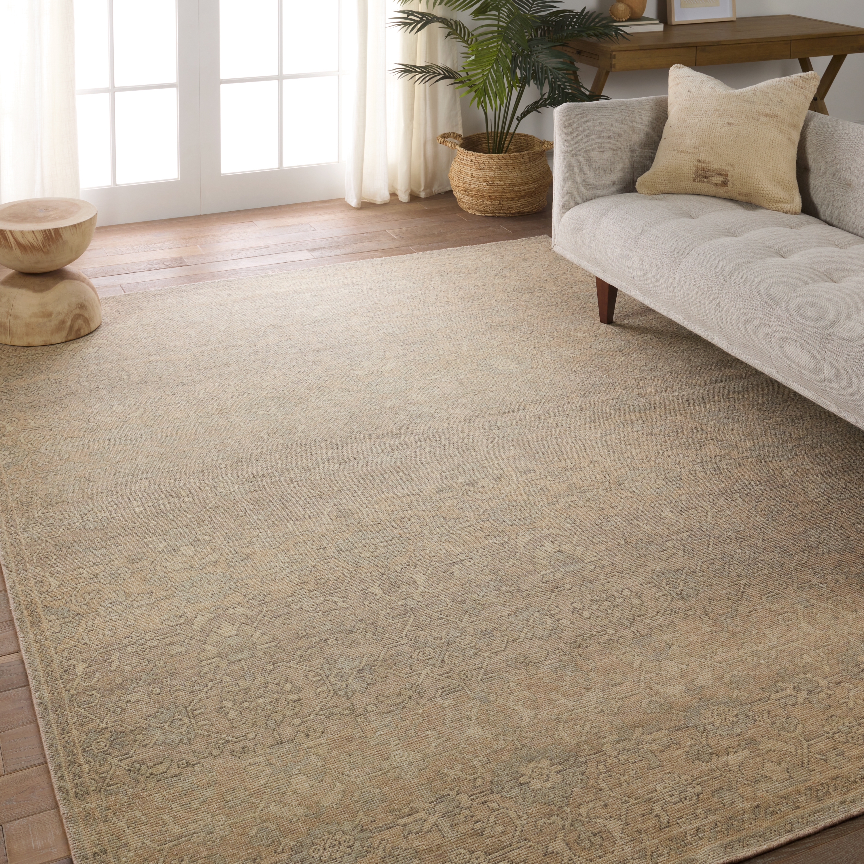 Earl Hand-Knotted Floral Tan/ Gray Area Rug (6'X9') - Image 4