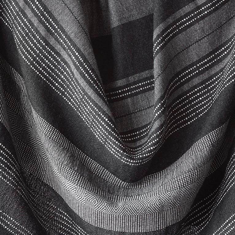 The Citizenry Nevado Alpaca Throw | Charcoal - Image 4
