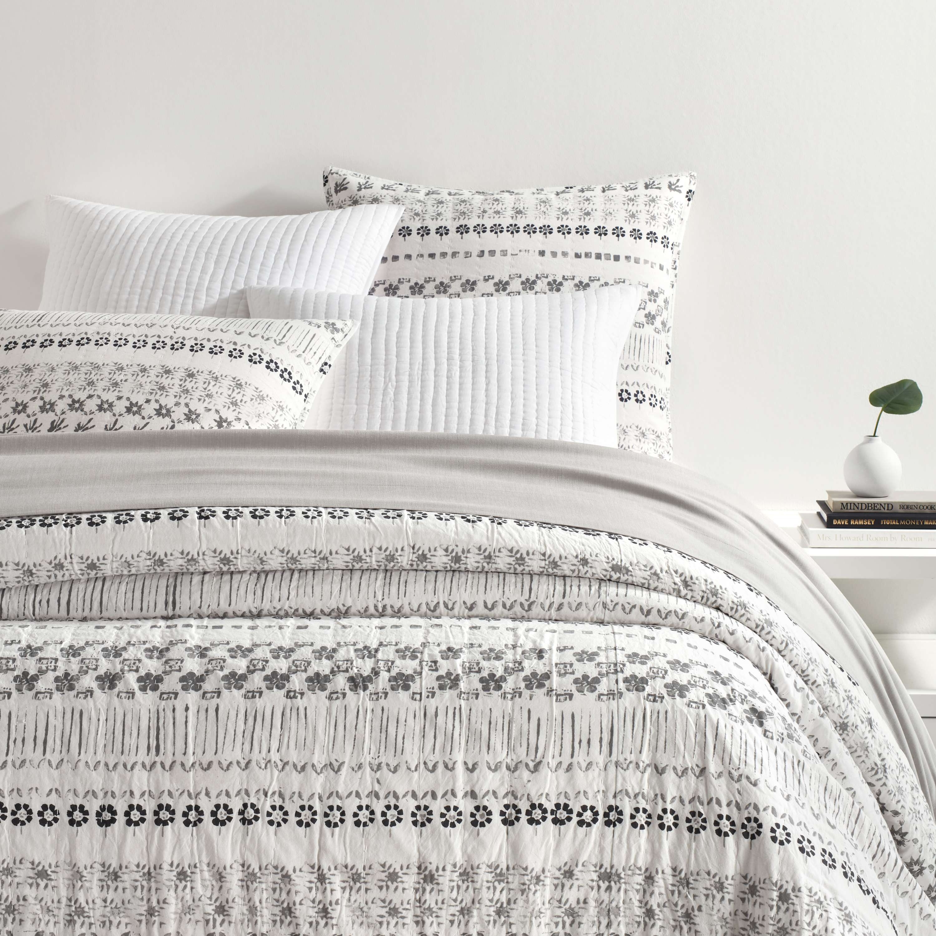 Hawthorn Grey Coverlet - Image 0