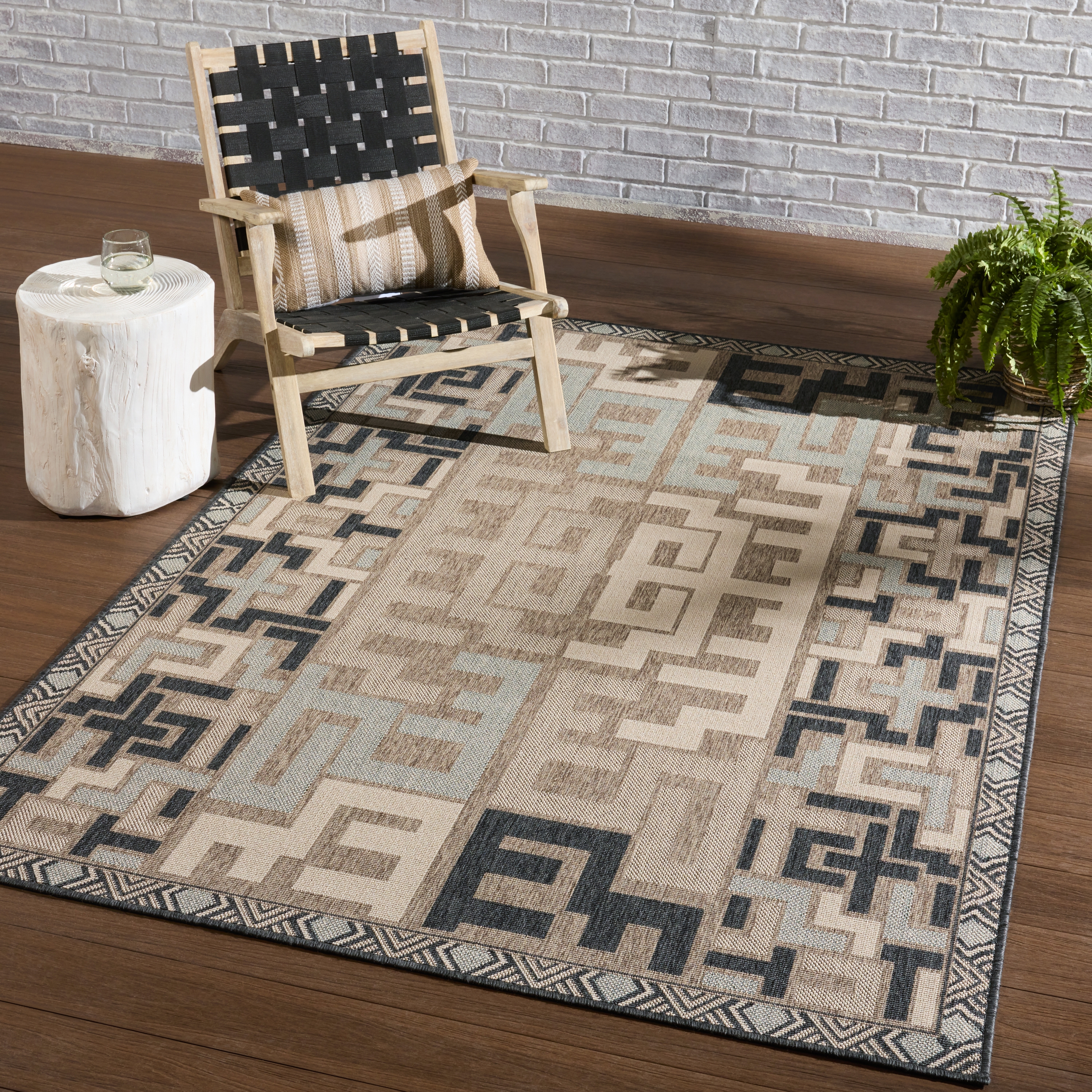 Vibe by Arpino Indoor/ Outdoor Geometric Beige/ Dark Gray Area Rug (4'X6') - Image 4