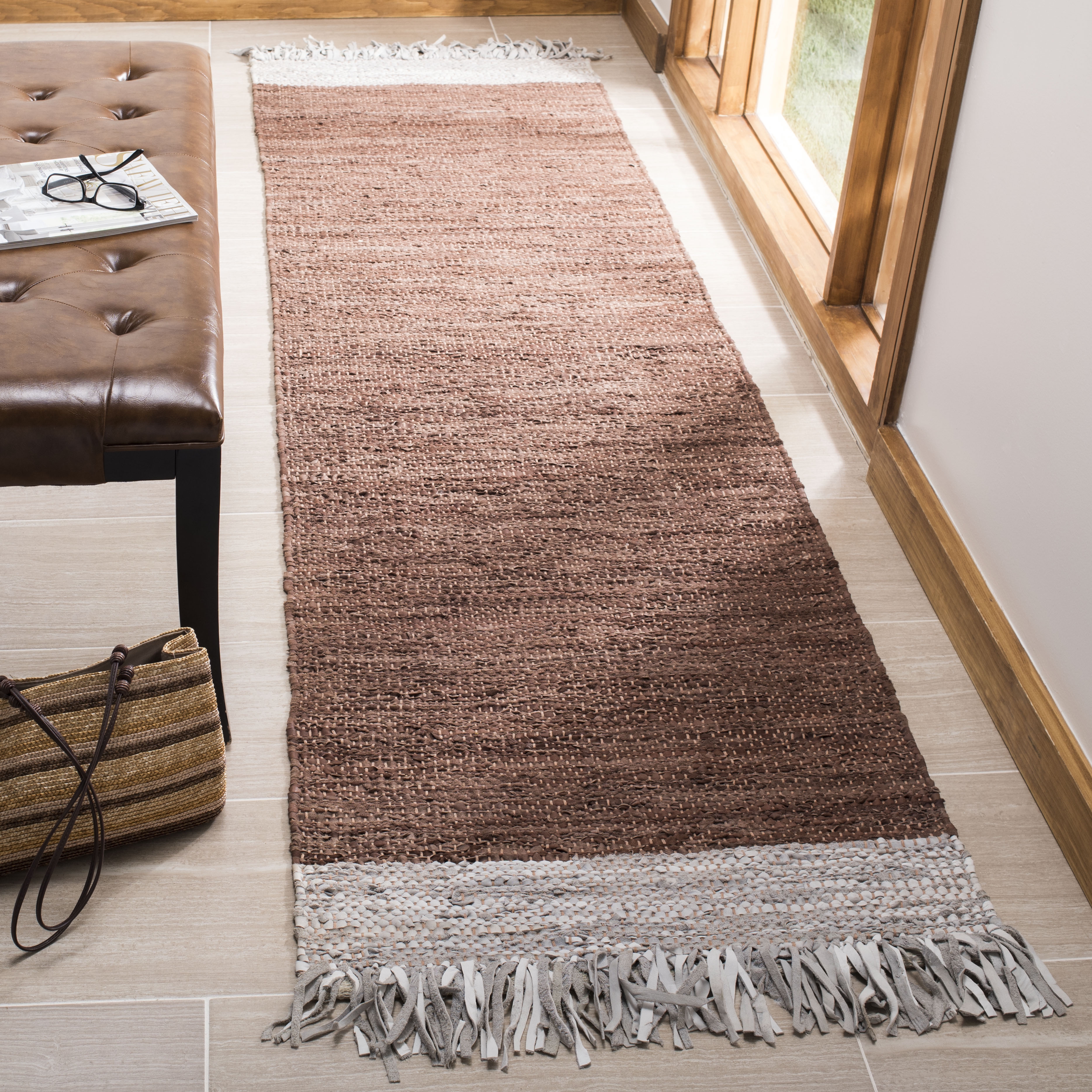 Arlo Home Hand Woven Area Rug, VTL310C, Light Grey/Brown,  2' 3" X 6' - Image 1