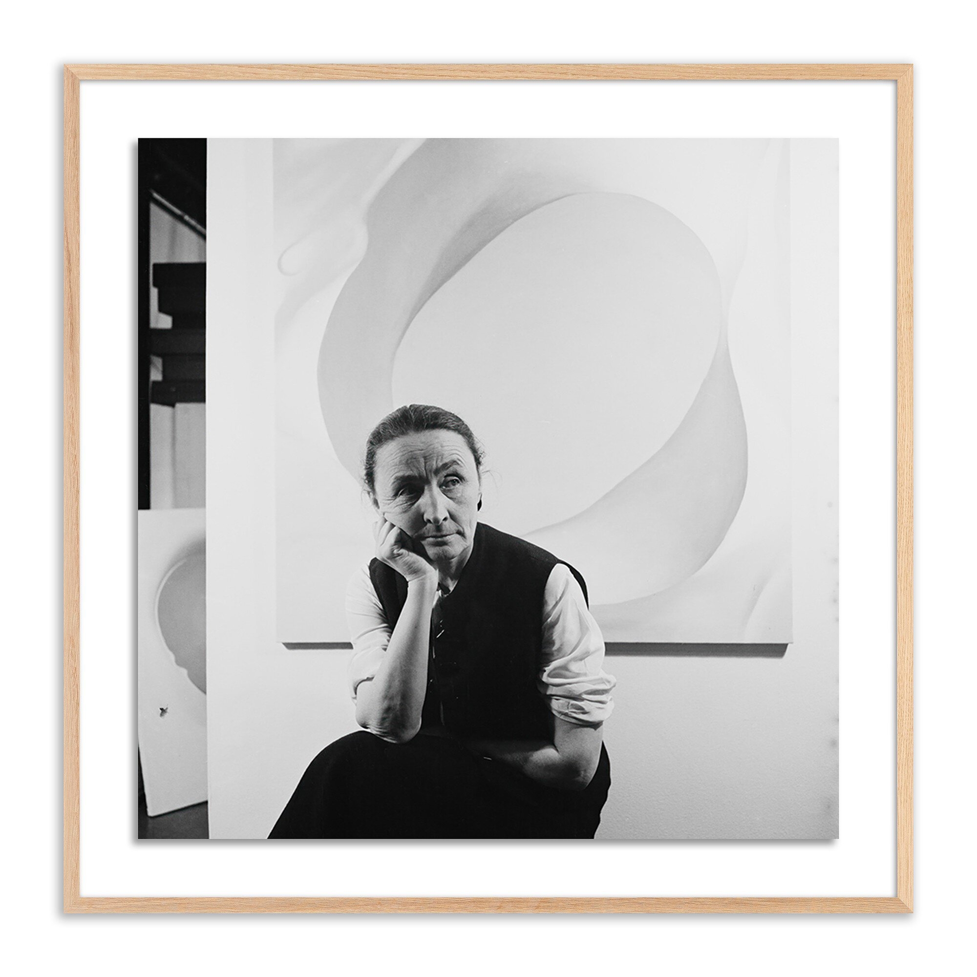 Georgia O'keeffe by Getty Images - Vertical Grain 2.5 White Oak - Image 0