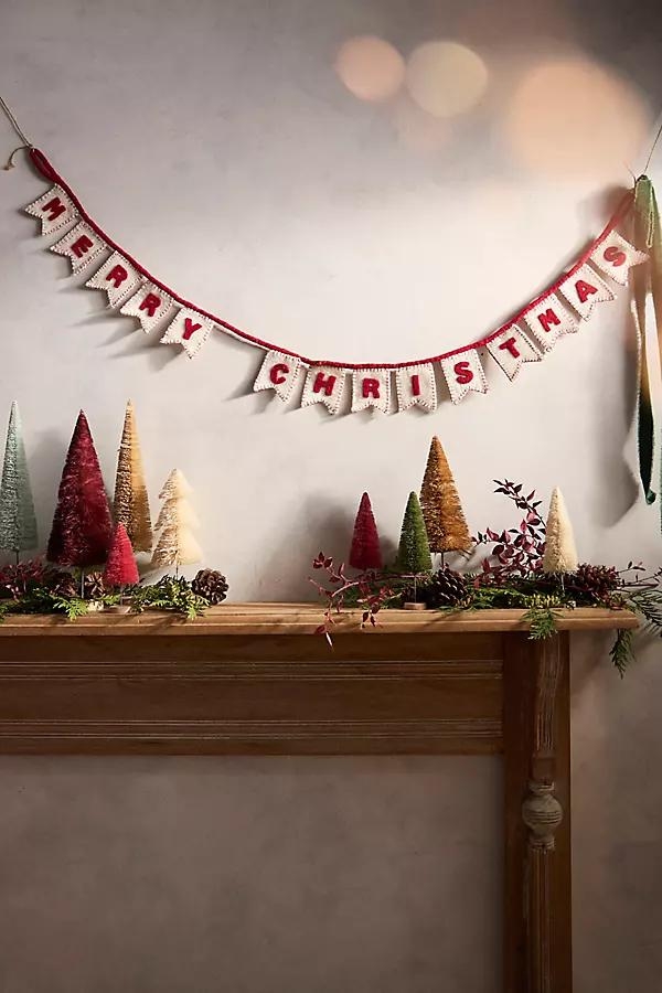 MERRY CHRISTMAS Felt Garland - Image 0