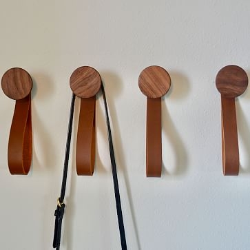 Modern Home Cone Wood Wall Hook with Leather Strap, Natural, Set Of 4 - Image 3