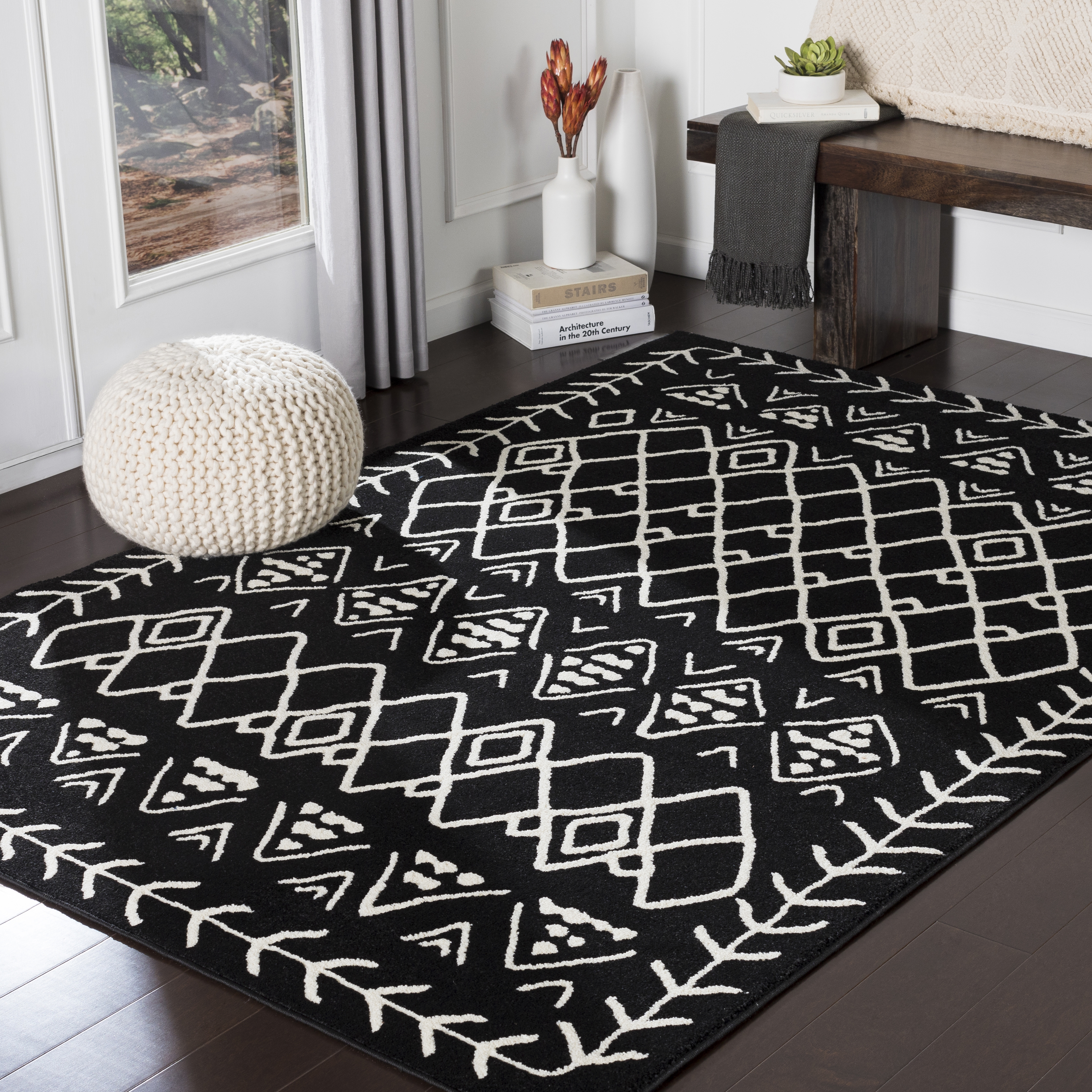 Horizon Black Indoor 7'10" x 7'10" Machine Woven Rug - Image 1