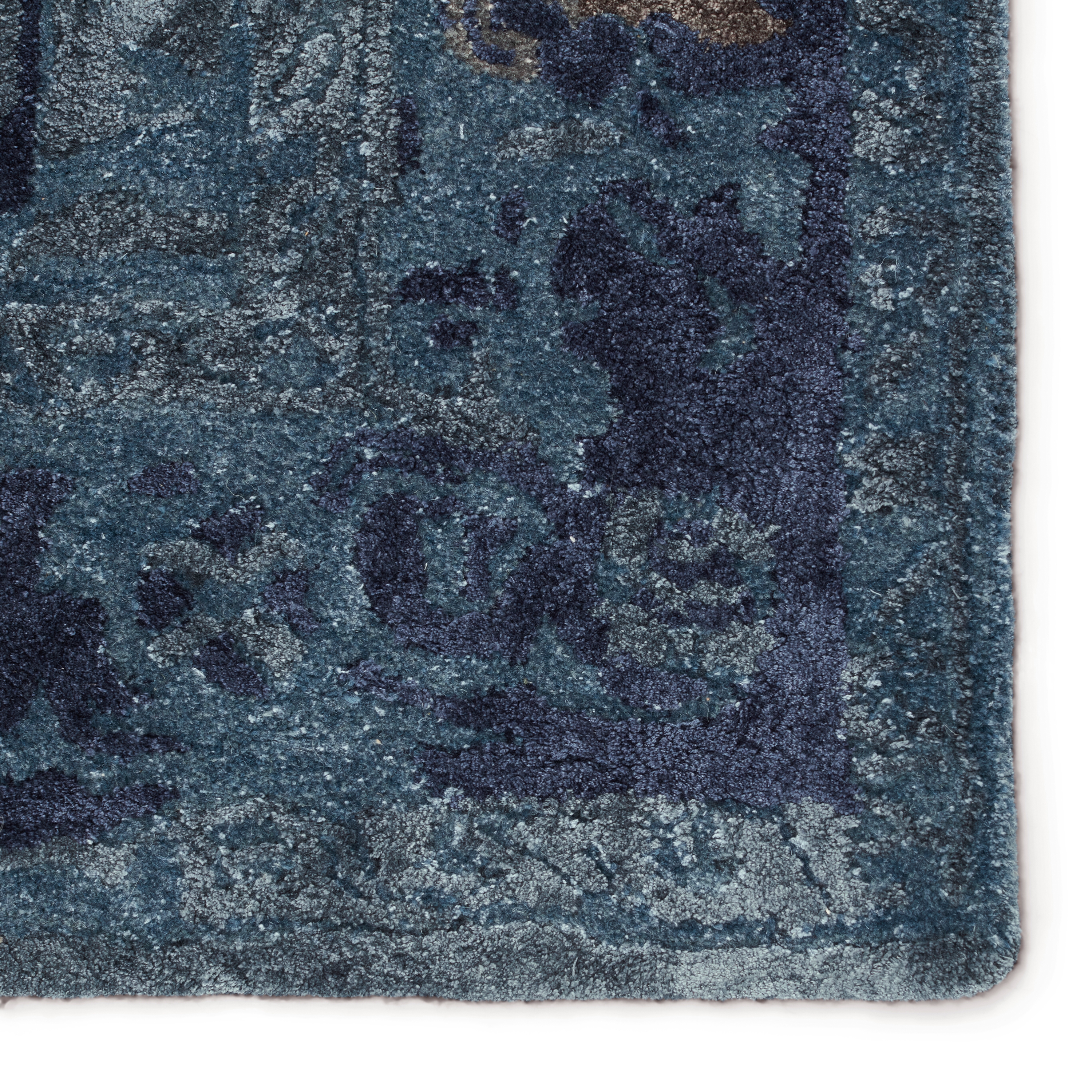 Margot Handmade Medallion Blue/ Gray Area Rug (5'X8') - Image 3