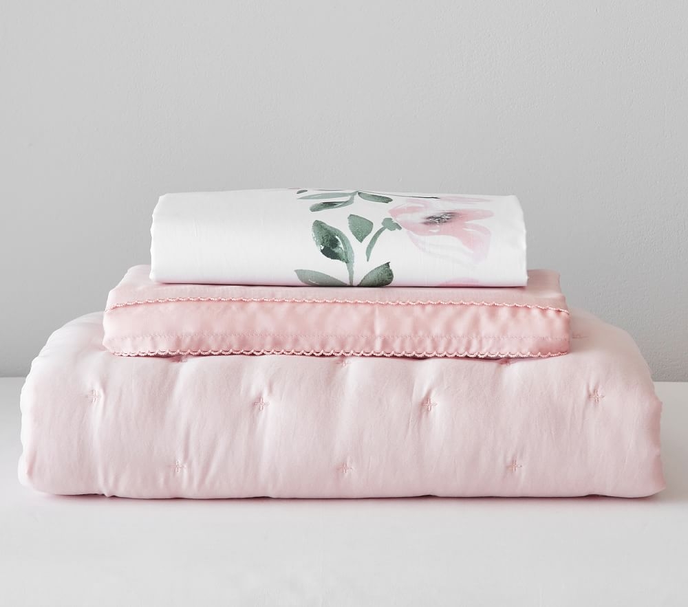 Meredith Quilt Set, PP Meredith Crib Fitted Sheet, Blush Amelia Quilt, Blush Amelia Cribskirt - Image 0