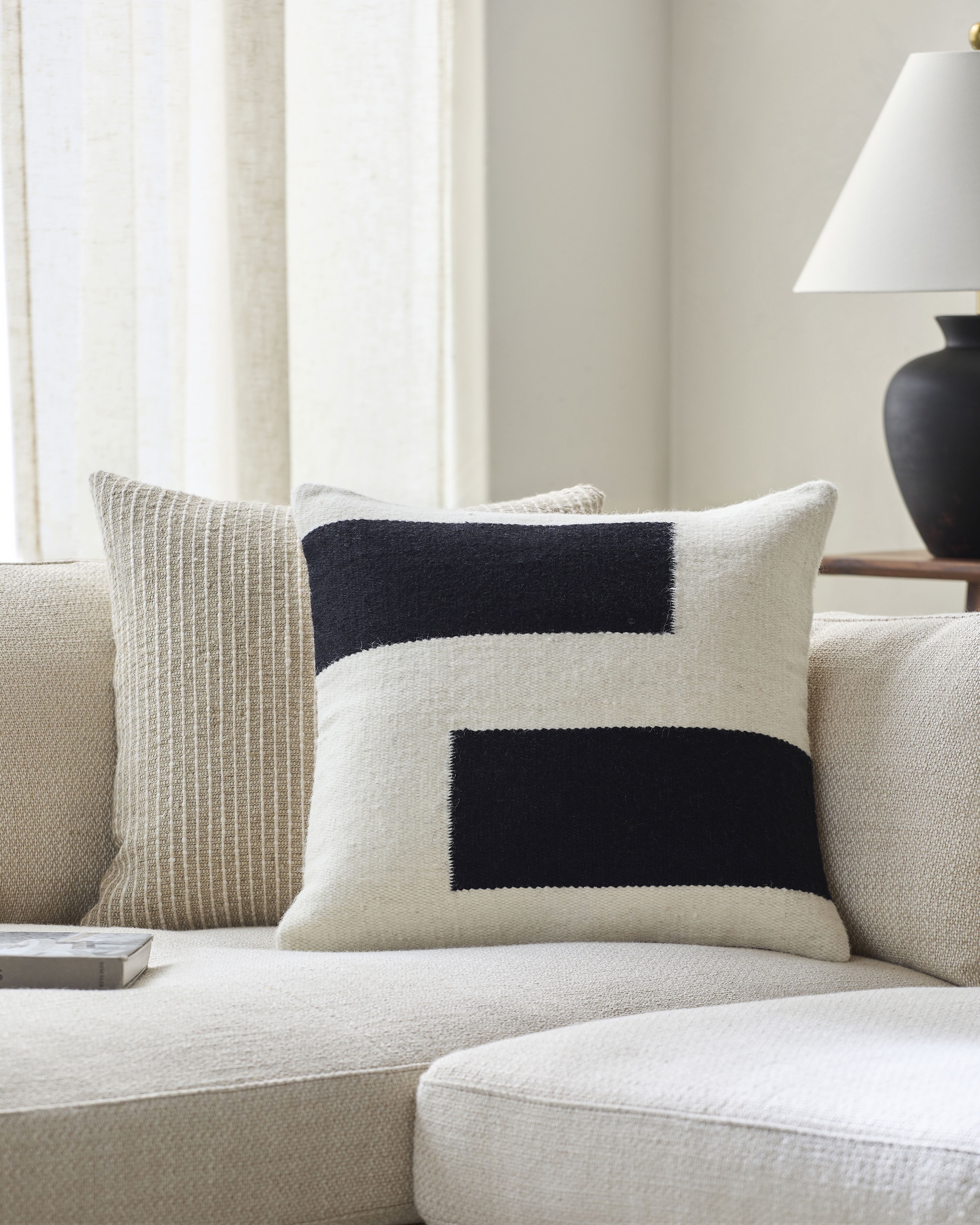 Osmund OSM-001 18"L x 18"W Pillow Cover - Image 1