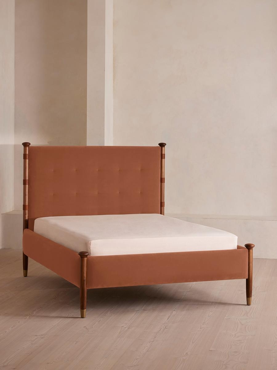 Paolo Bed, Queen, Velvet, Antique Rose, US - Image 0