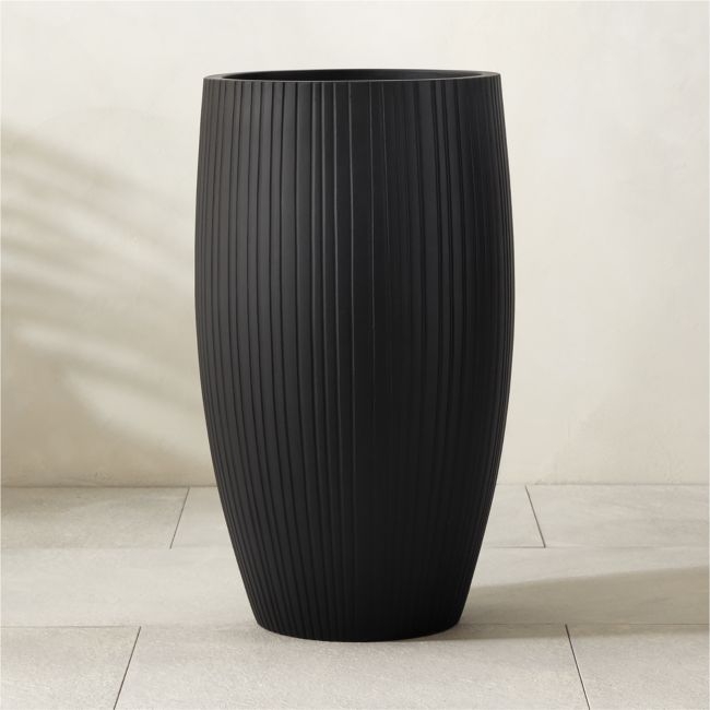 Zadie Black Resin Indoor/Outdoor Planter Large - Image 0