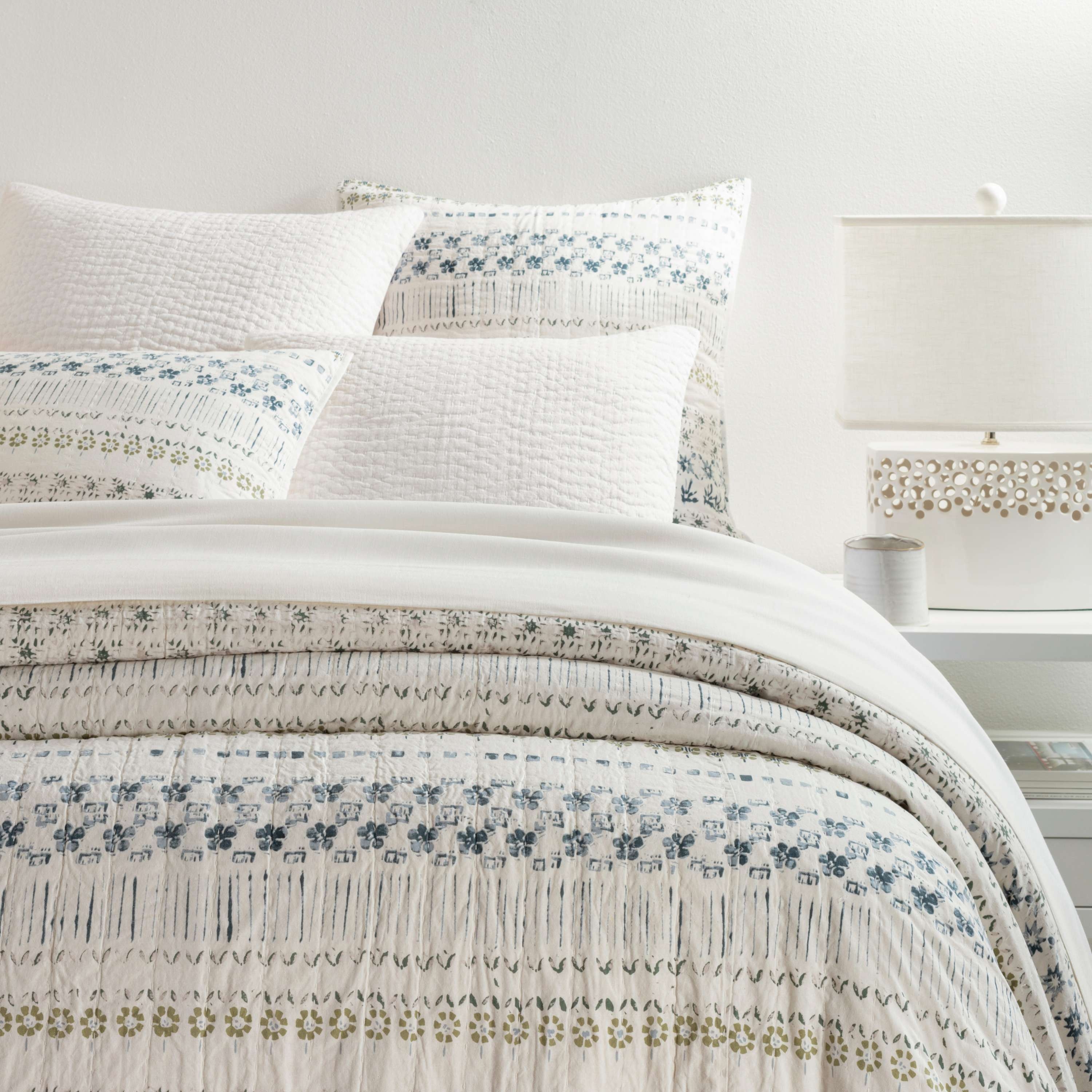 Hawthorn Neutral Coverlet - Image 0