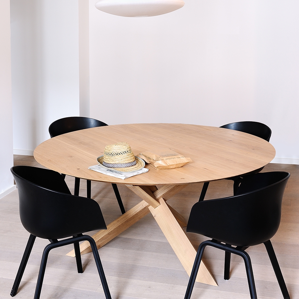 Marteena Round Dining Table - Image 1