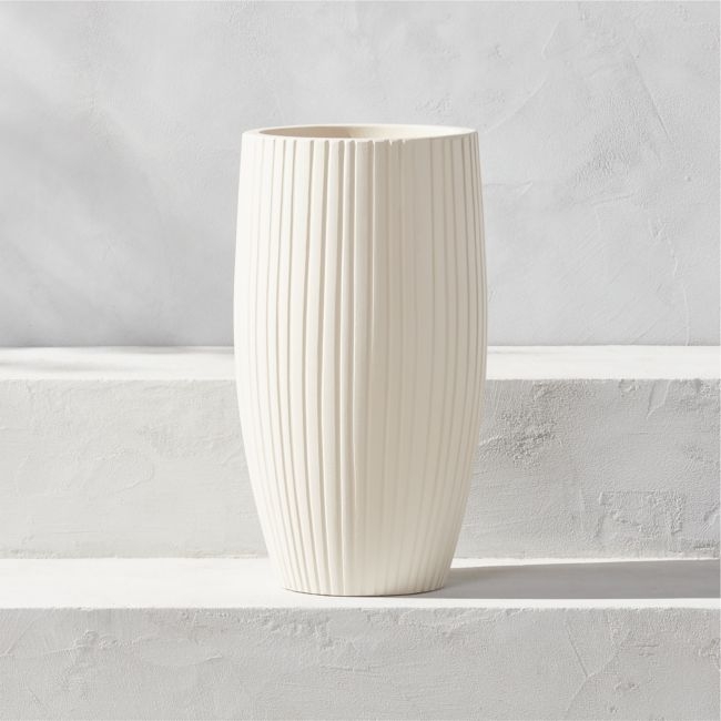 Zadie White Resin Indoor/Outdoor Planter Small - Image 0
