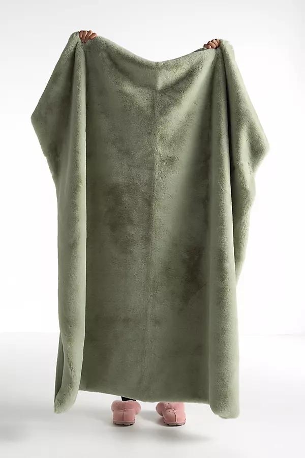 The Sophie Faux Fur Throw Blanket - Image 0