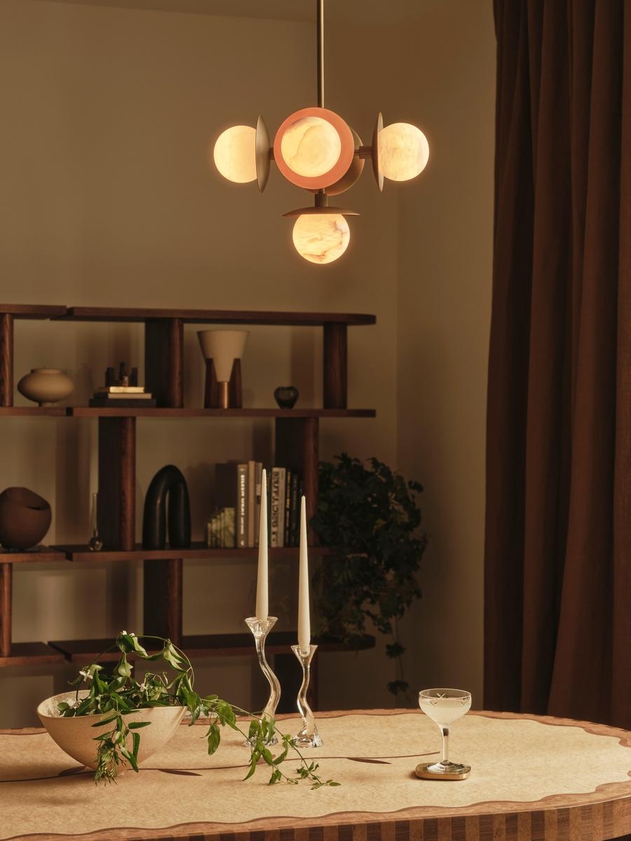 Cara Pendant, US - Image 0