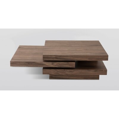 Irwinton Coffee Table with Tray Top - Image 0