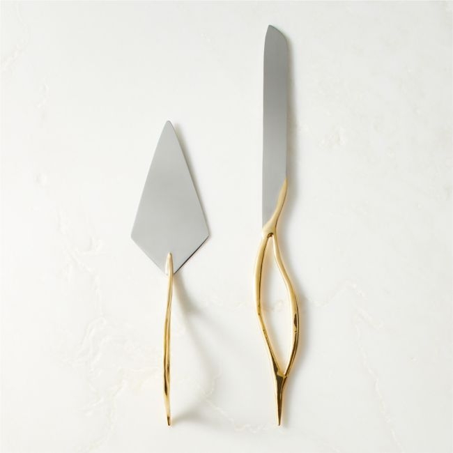 Valleta Gold Cake Servers Set of 2 - Image 0