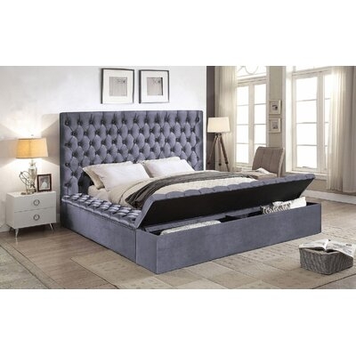 Grey Velvet Fabric Bed With 3 Storage Benches, Includes Mattress Support. King 78'' - Image 0