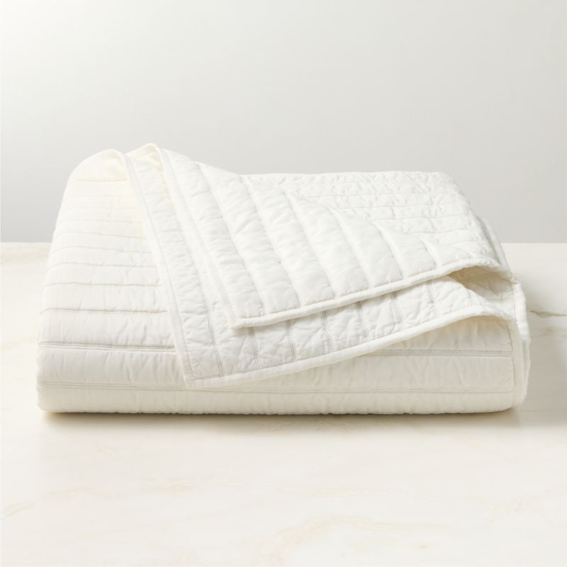 Saracino Silk White King Quilt - Image 1