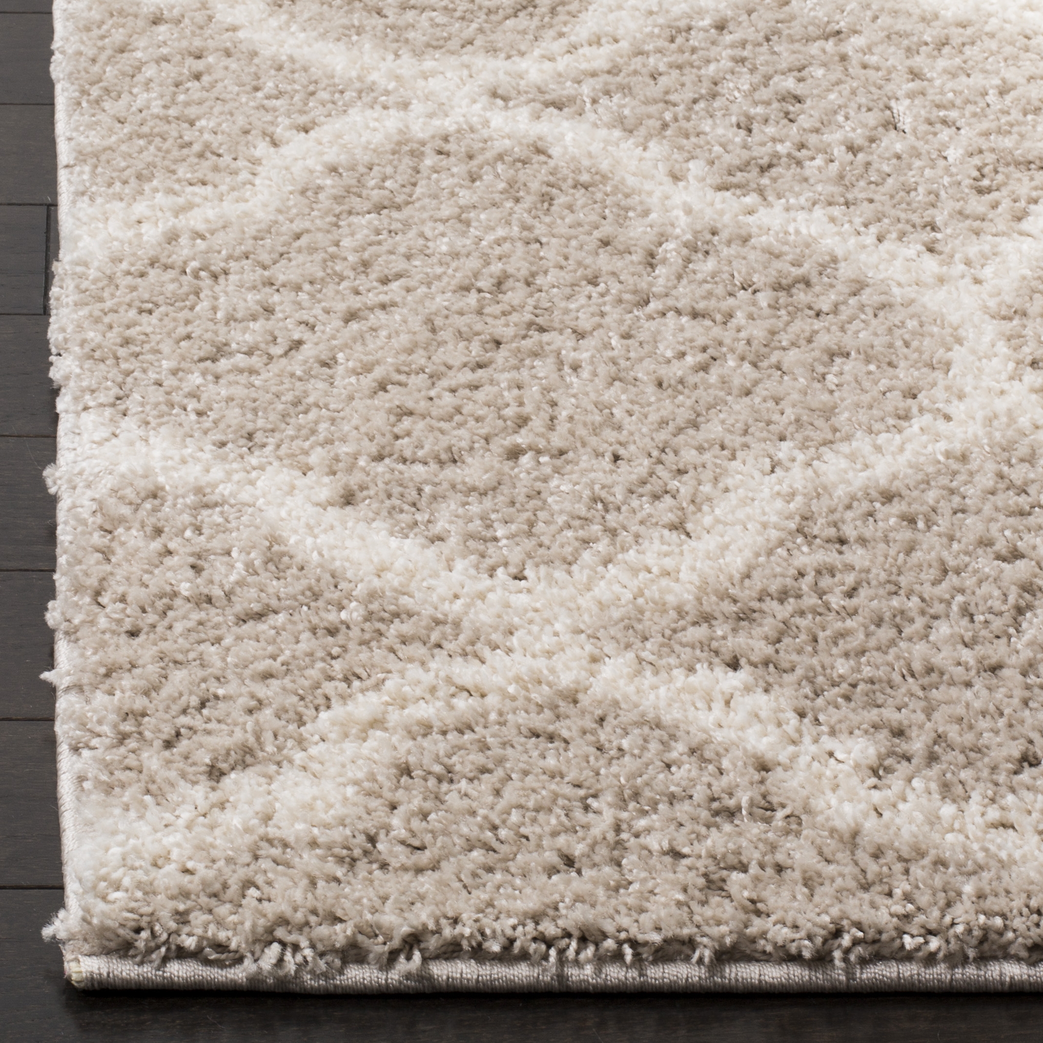 Arlo Home Woven Area Rug, SG168F, Light Grey/Ivory,  4' X 6' - Image 2