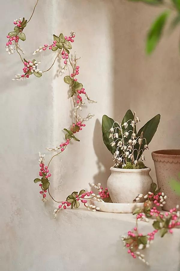 Spring Floral Iron Garland - Image 0