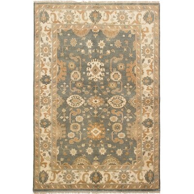 One-of-a-Kind Babbit Hand-Knotted 2010s Ushak Beige/Gray 6' x 9'1" Wool Area Rug - Image 0
