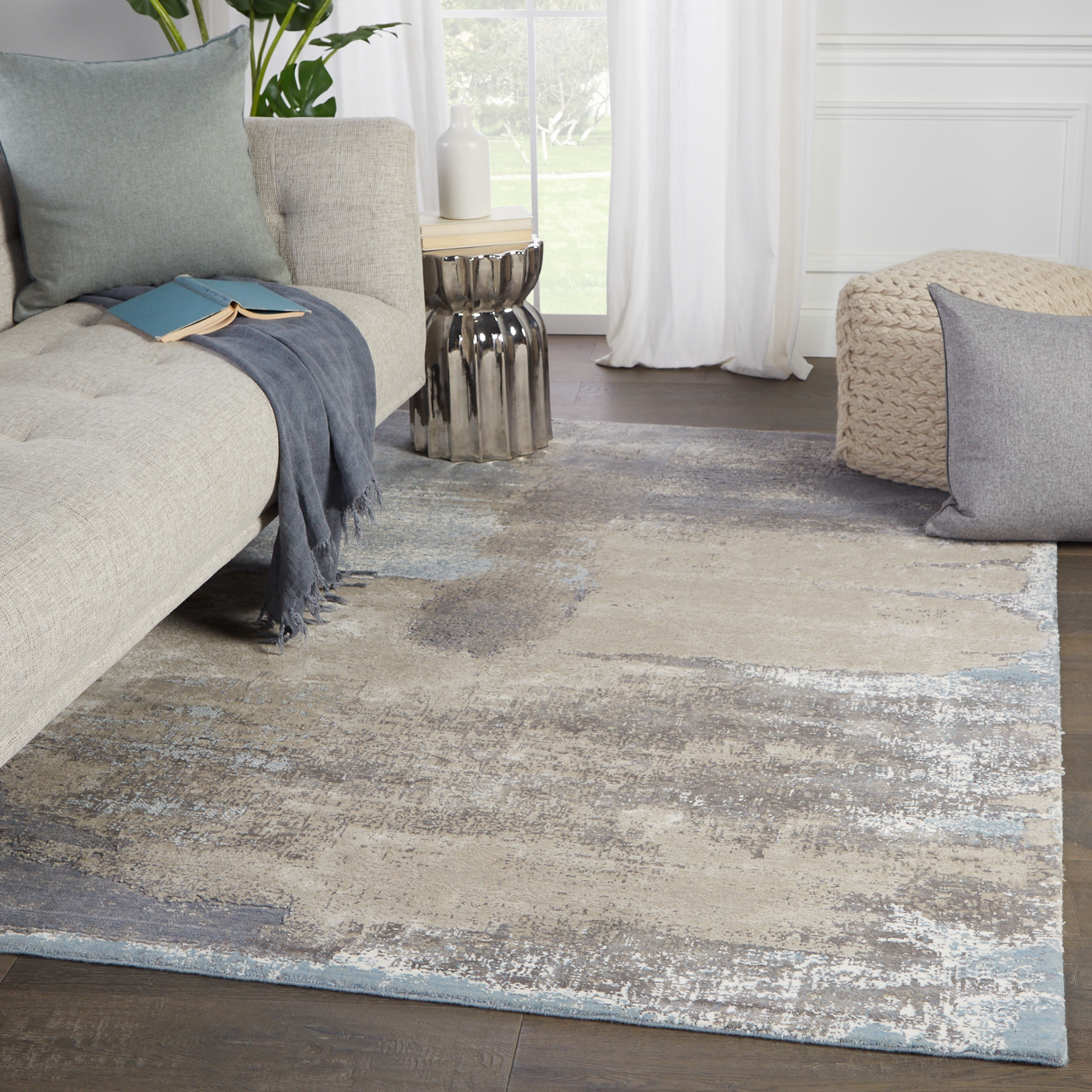 Ionian DLM03 Abstract Gray and Taupe Area Rug (5'3"x7'6") - Image 4