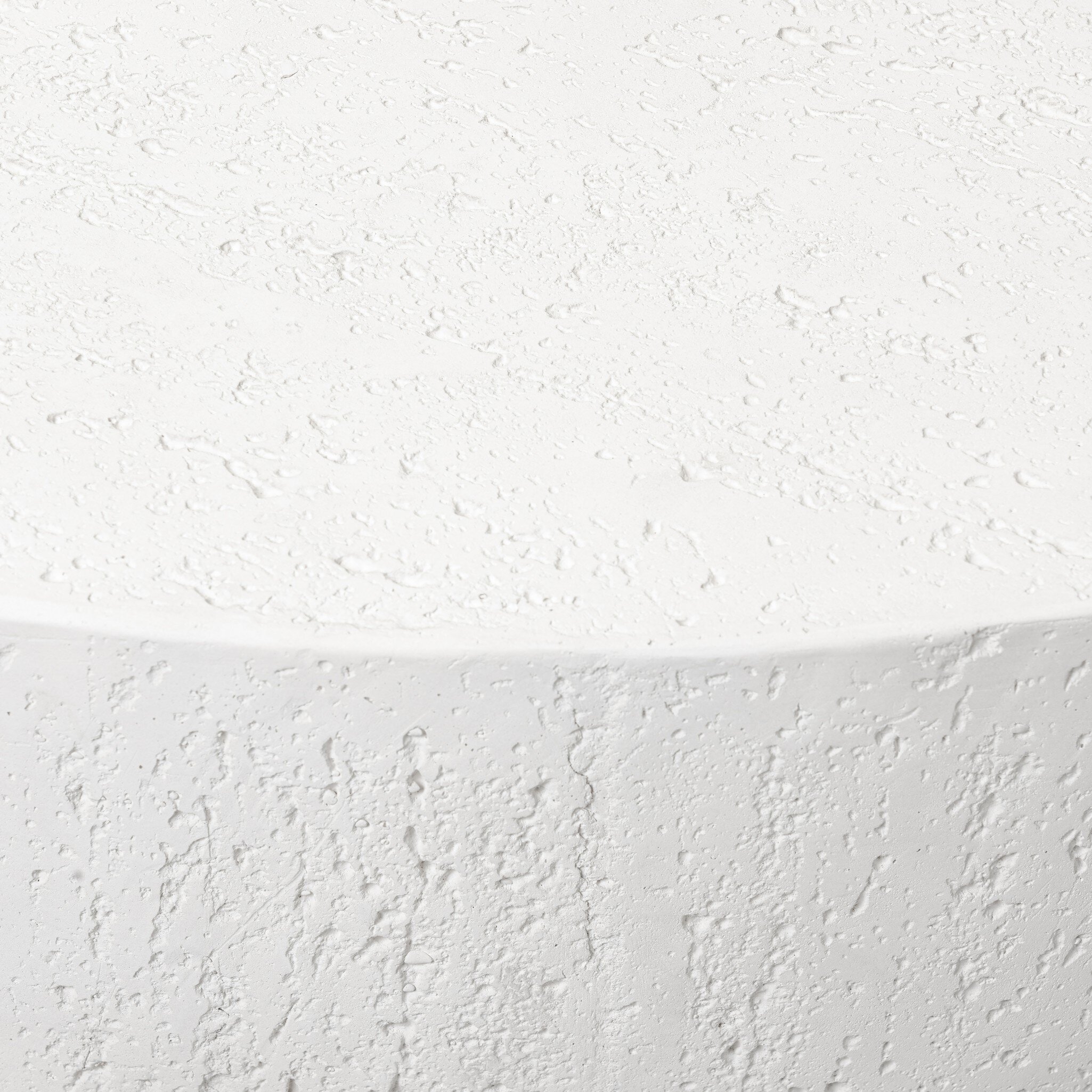 Kesia Outdoor Coffee Table - Coarse Ivory Concrete - Image 6