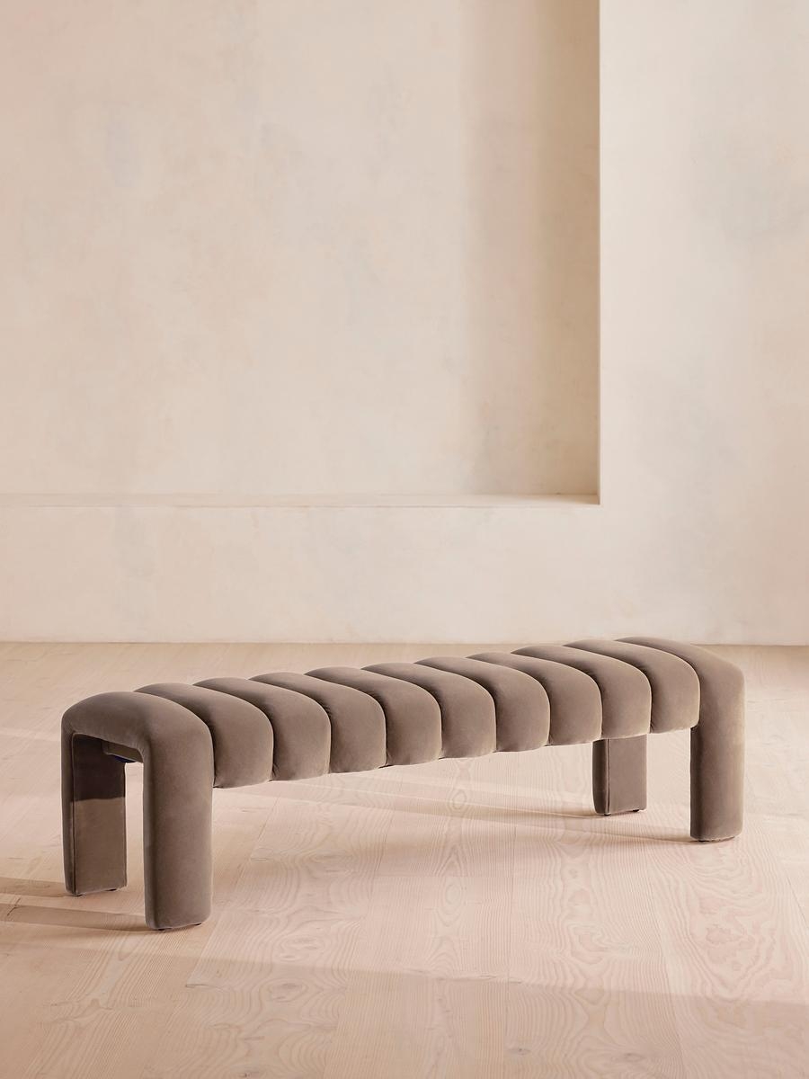 Willis Bench, Velvet, Taupe, US - Image 0