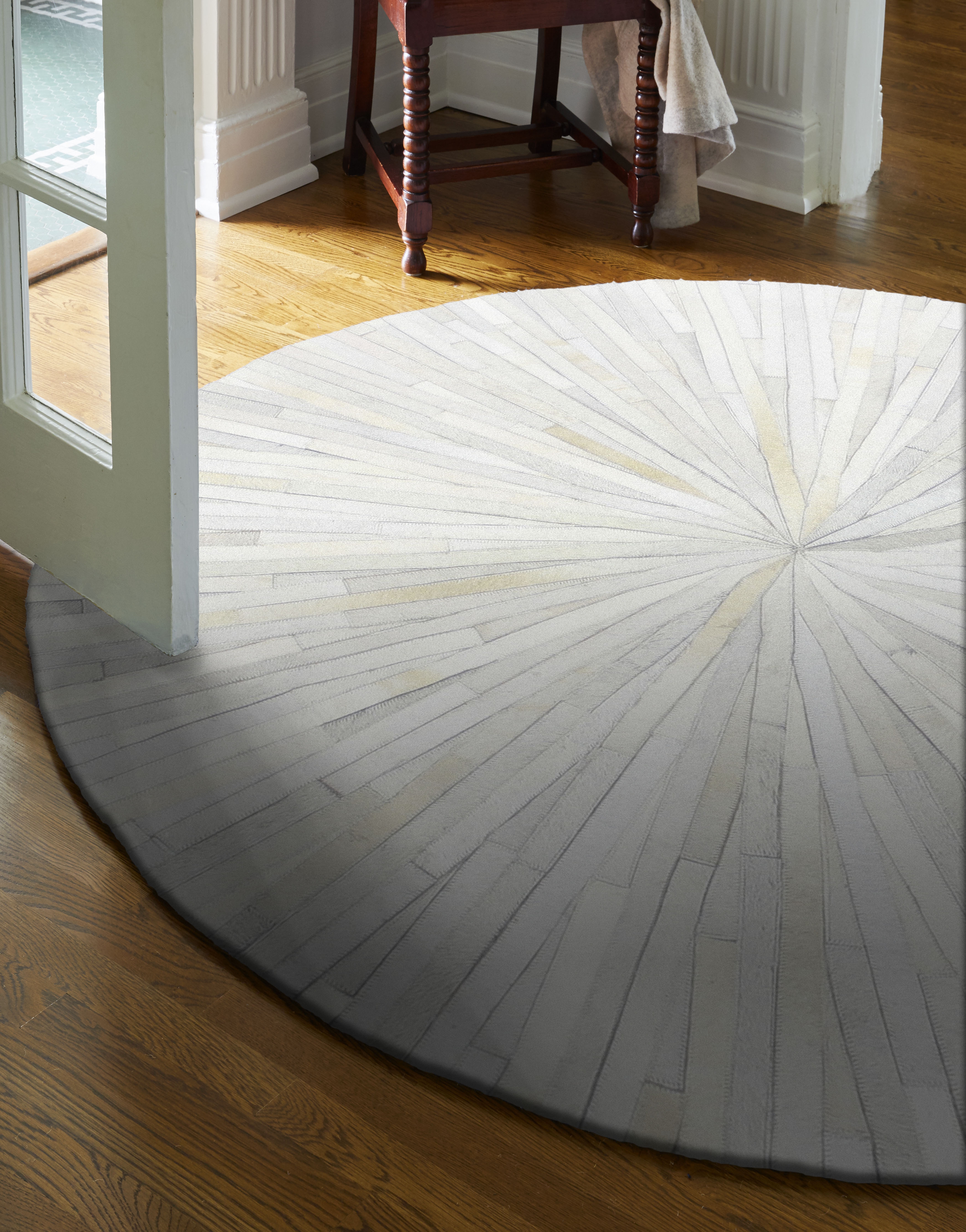 HIDE 8X8 LEATHER Area Rug - IVORY - Image 2