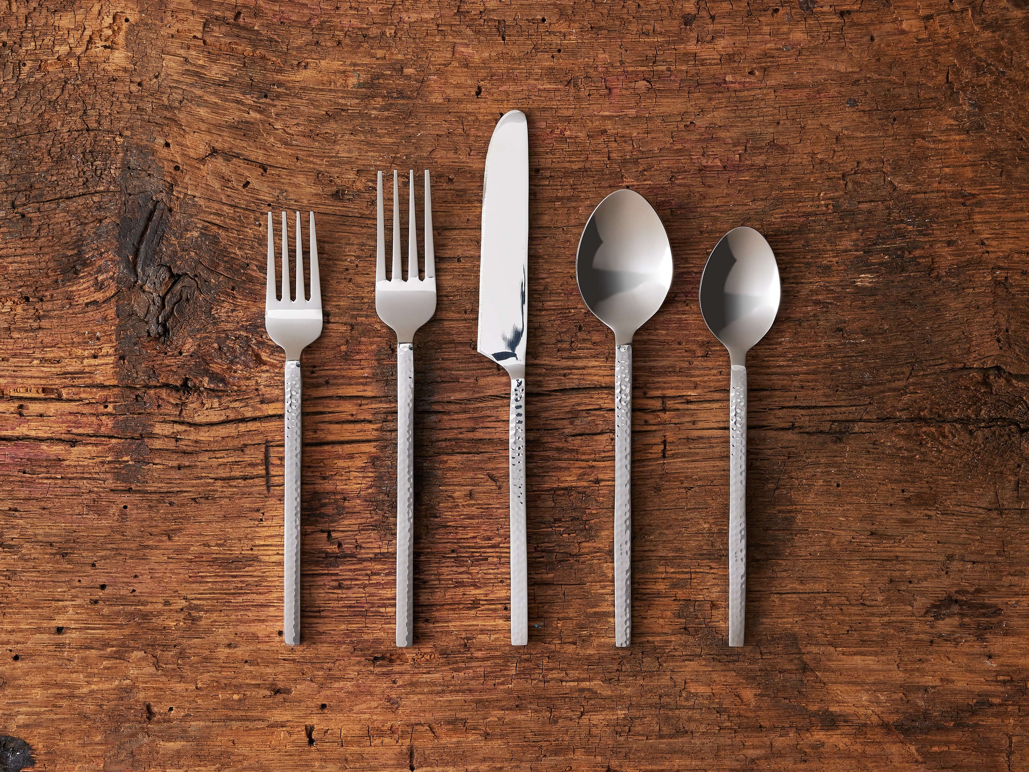 Sethian Five Piece Place Setting in Stainless Steel Silver - Image 0