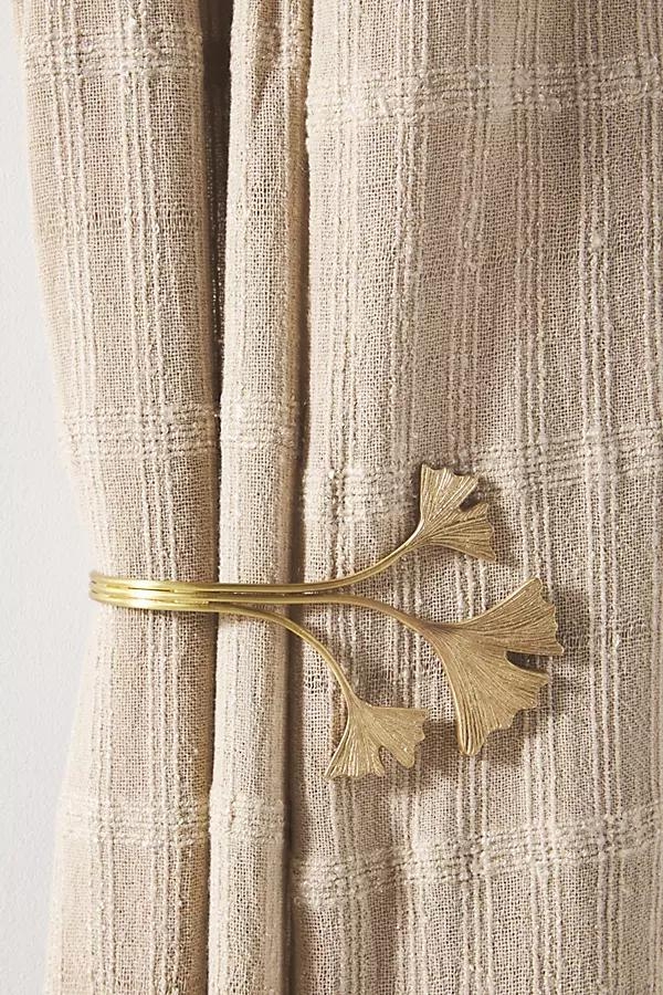 Ginkgo Leaf Tieback - Image 0