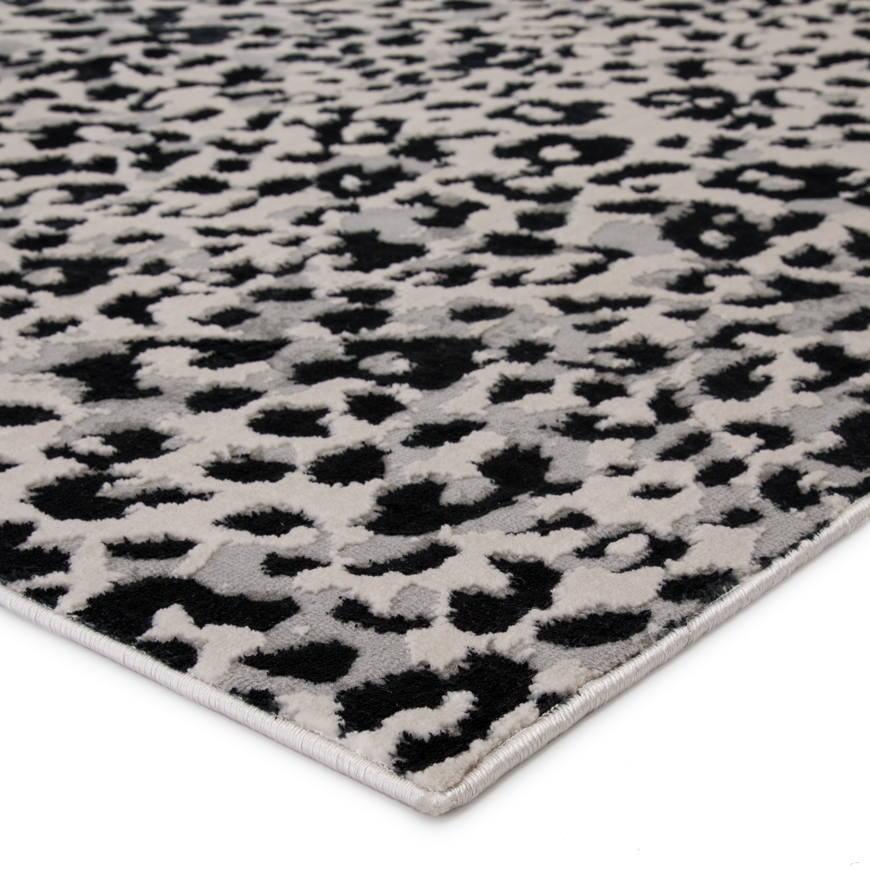 Fauve Animal Gray/ Black Area Rug (11'8"X15') - Image 1